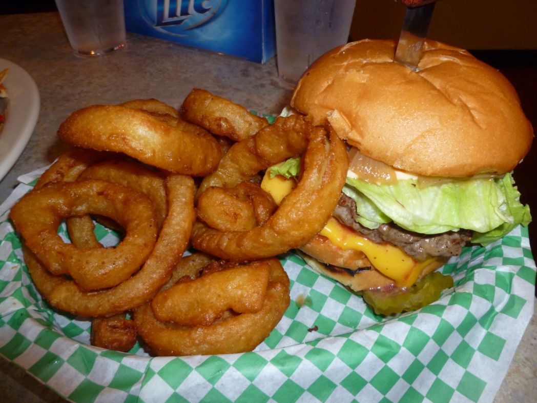 Cheeseburger and onion rings at the Nook