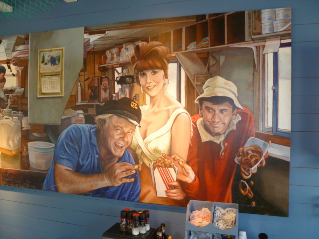 Mural at Bob's Clam Hut